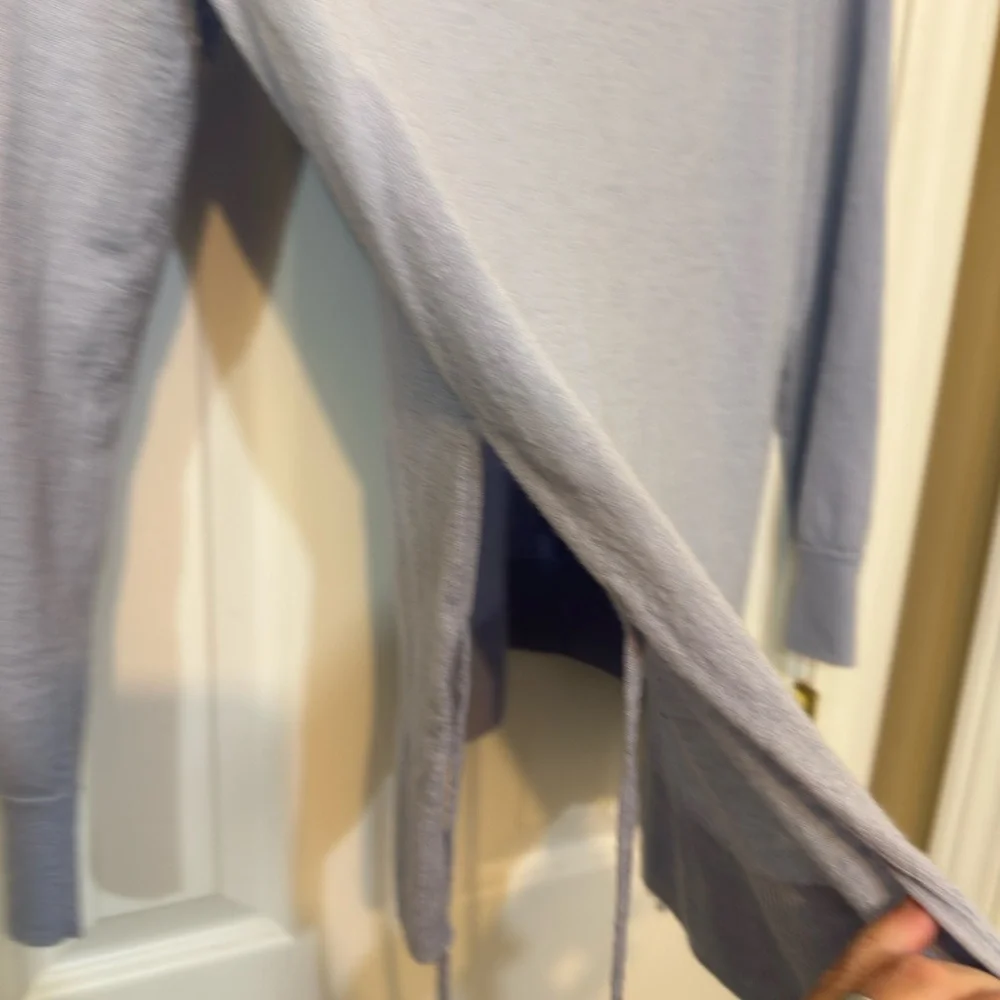 J. Crew Soft Blue Grey Merino Wool Light Top size‎ M